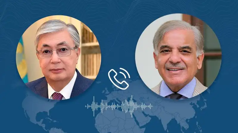 Токаев провел телефонный разговор с премьером Пакистана