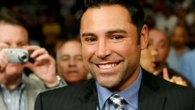 Оскар Де Ла Хойя: у Головкина нет ничего, кроме мощи