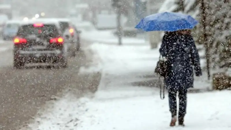 Казахстан ожидают снегопады, метели и резкое колебание температуры