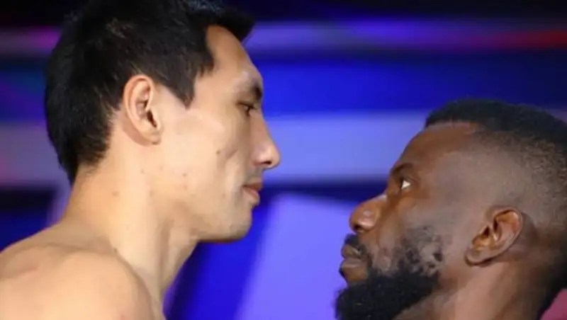 Бой за титулы WBC и WBO - Алимханулы оказался тяжелее соперника