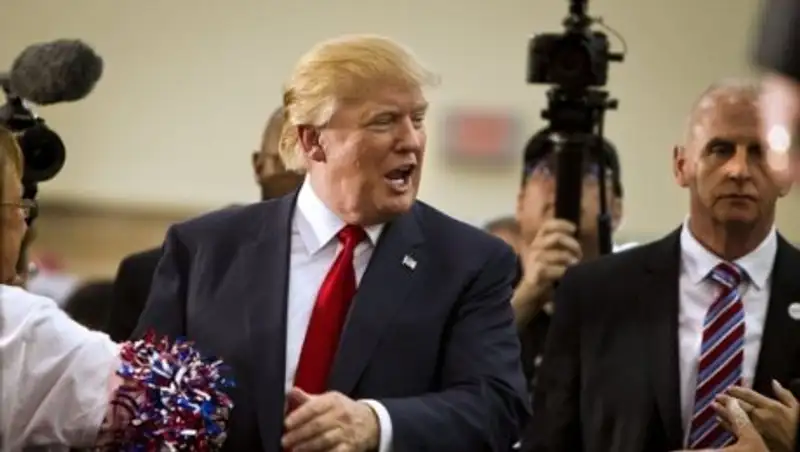 Трамп отказался отвечать на вопрос журналиста CNN на пресс-конференции