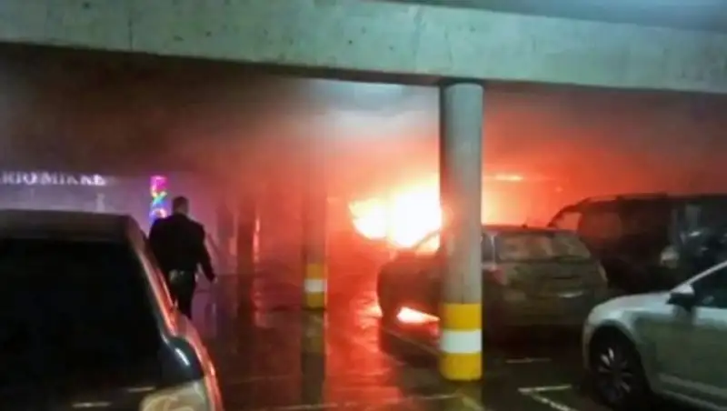 В Москве при пожаре в крупном торговом центре пострадали 18 человек