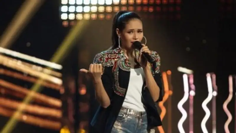 Встречу фанатов с певицей Наzима отменили из-за давки в Шымкенте