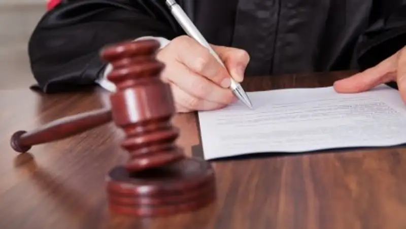 Главный обвиняемый по делу ОПГ "Четыре брата" уснул на суде