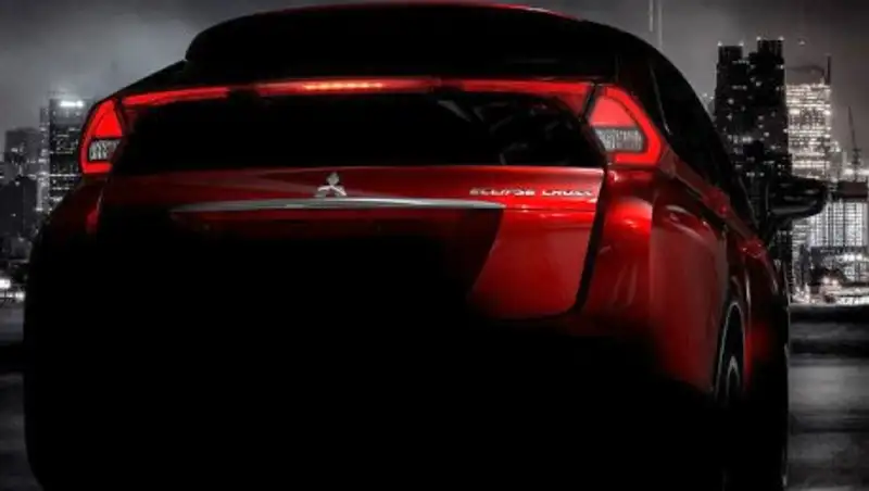 Mitsubishi возродила имя Eclipse для нового кроссовера