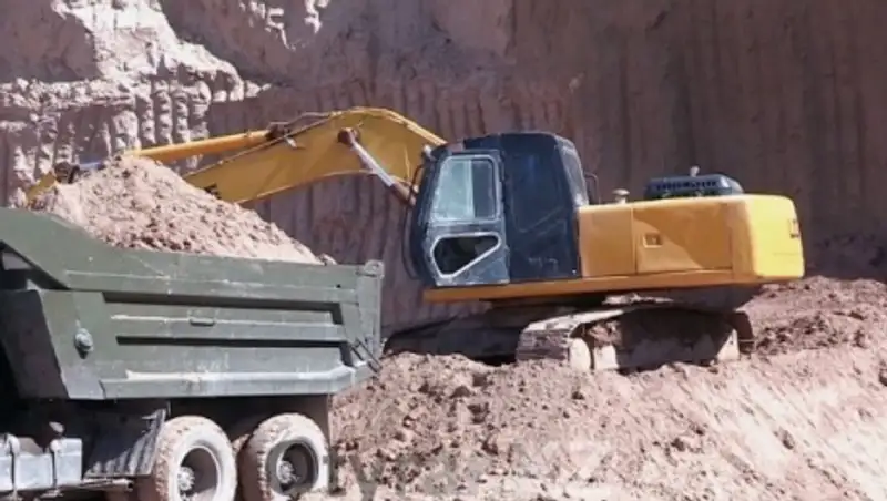 В Шымкенте была пресечена незаконная добыча песка