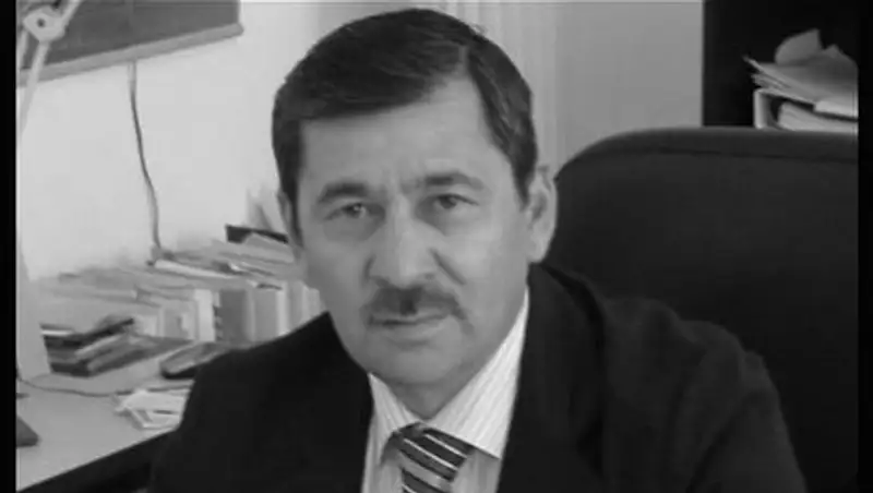 Умер президент Союза архитекторов и автор монумента Байтерек