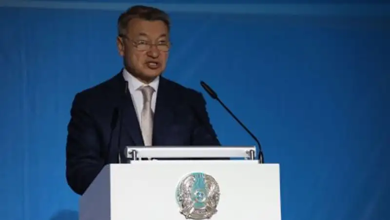 Квартира, автомобиль и 16 миллионов тенге - подарок от земляков Юлии Галышевой