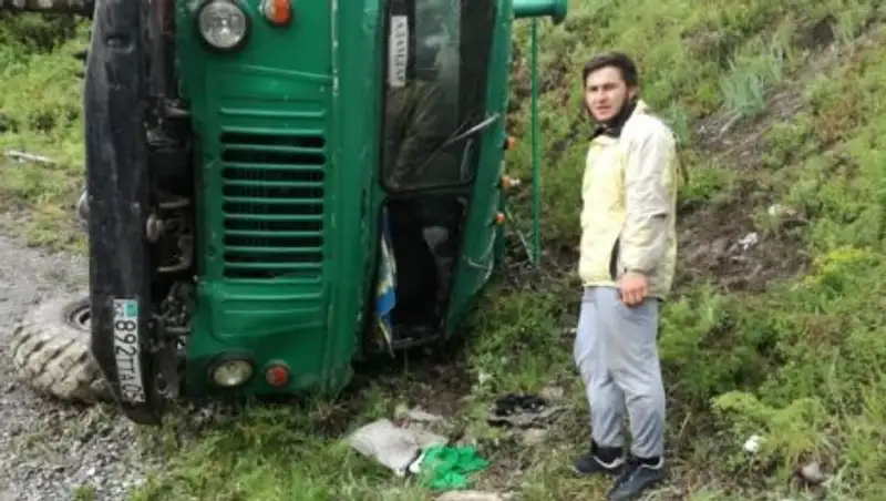 Врачи сообщили о состоянии туристов, попавших в аварию в Алматинской области