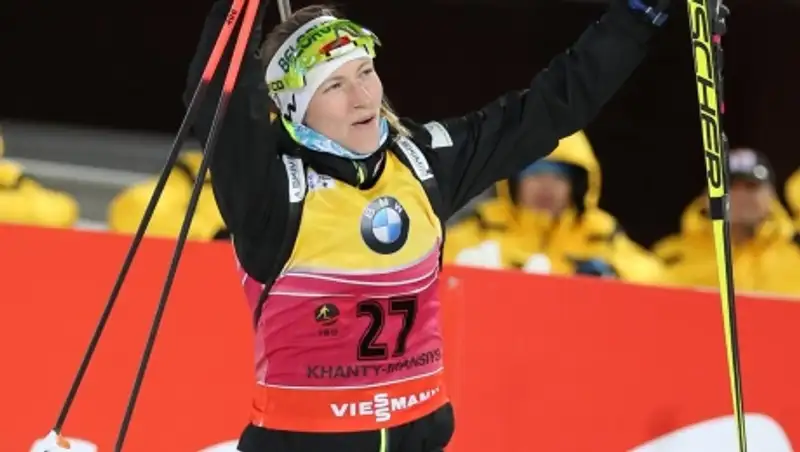 Домрачева бесконечно благодарна зрителям за вовремя поданную команду - «ложись»