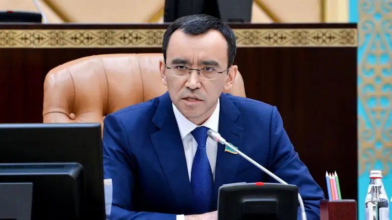Маулен Ашимбаев высказался  о переизбрании спикером Сената