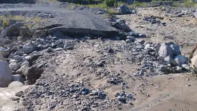 Схода селя в Талгаре прокомментировали в МЧС РК, фото - Новости Zakon.kz от 23.07.2023 20:41