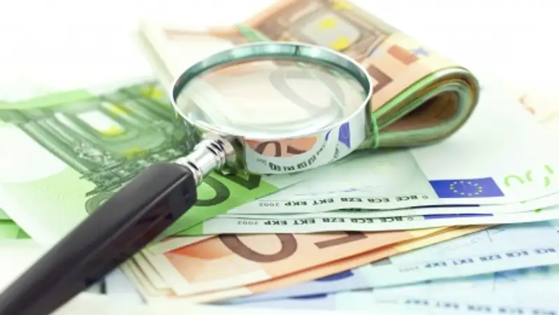 Казахстанцам, имеющим долги за тепло и воду, перестанут давать кредиты