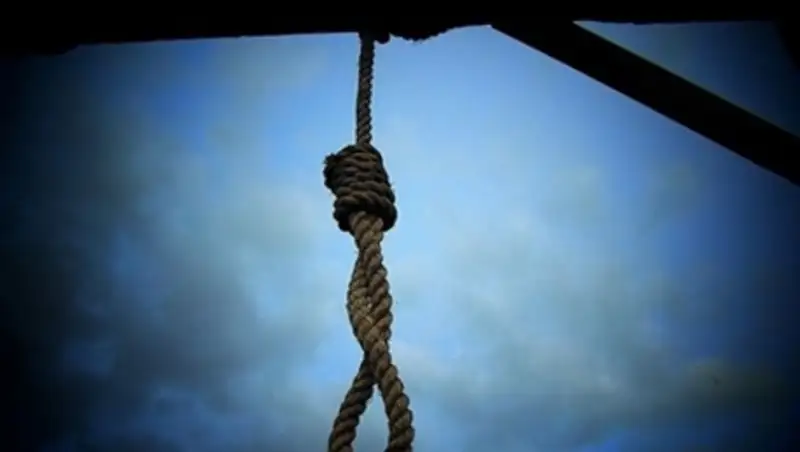 В Мангистауской области 18-летняя девушка повесилась в сарае