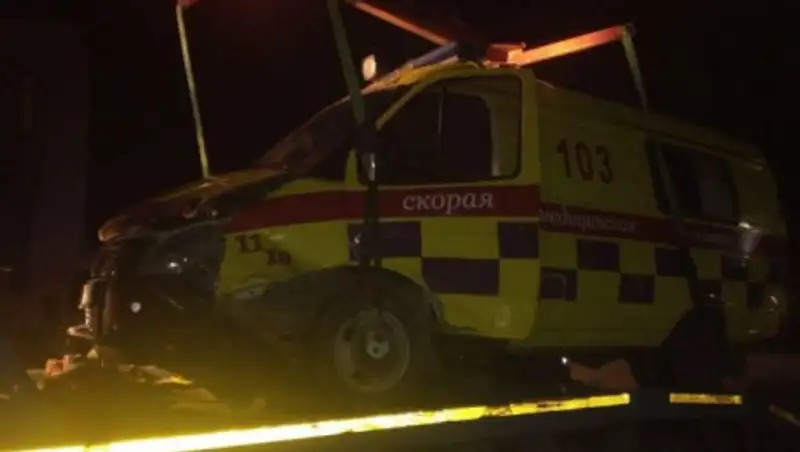 Подробности ночного ДТП со скорой в Алматы