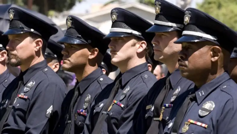 АҚШ полицейлері үш айда 256 адамды атып өлтірген