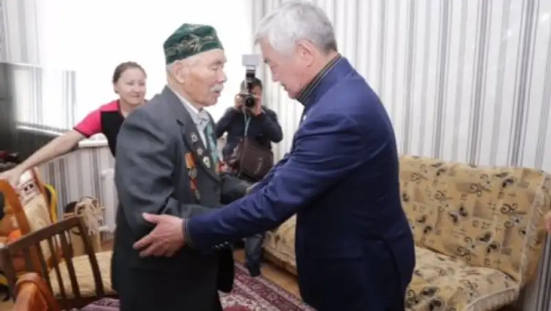 Б. Сапарбаев: Ни один ветеран не останется без должного внимания