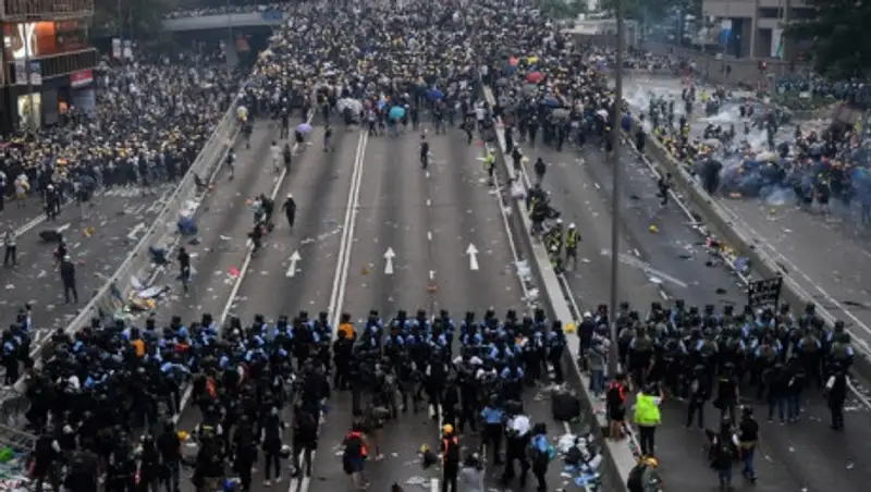 США уличили в двойных стандартах в урегулировании протестов