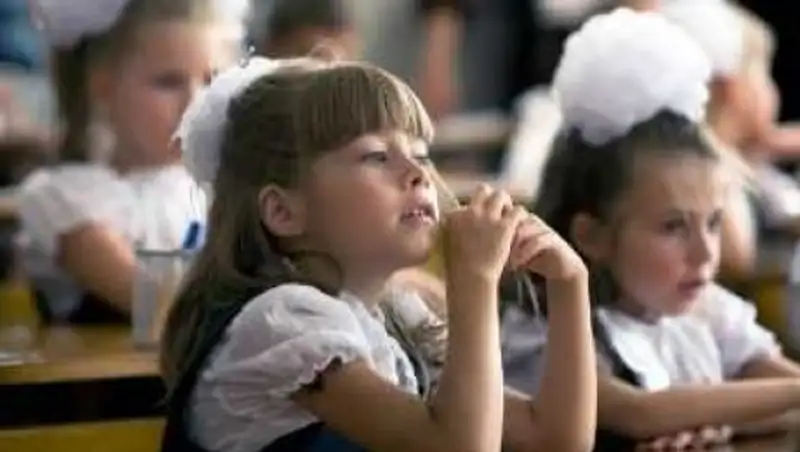 Из-за недосмотра педагога ученица начальных классов стала инвалидом