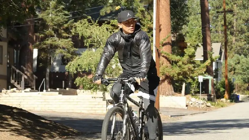 Головкин показал, как проходят тренировки к третьему бою с Канело