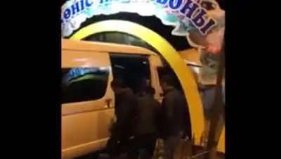 кадр видео, фото - Новости Zakon.kz от 02.04.2019 11:05