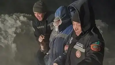 спасение пенсионера, фото - Новости Zakon.kz от 17.03.2022 17:25