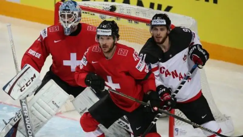 Швейцария сенсационно одержала победу над Канадой и вышла в финал ЧМ по хоккею