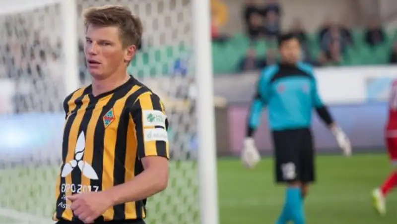 Аршавин пробил гол с линии штрафной в полуфинале Кубка Казахстана