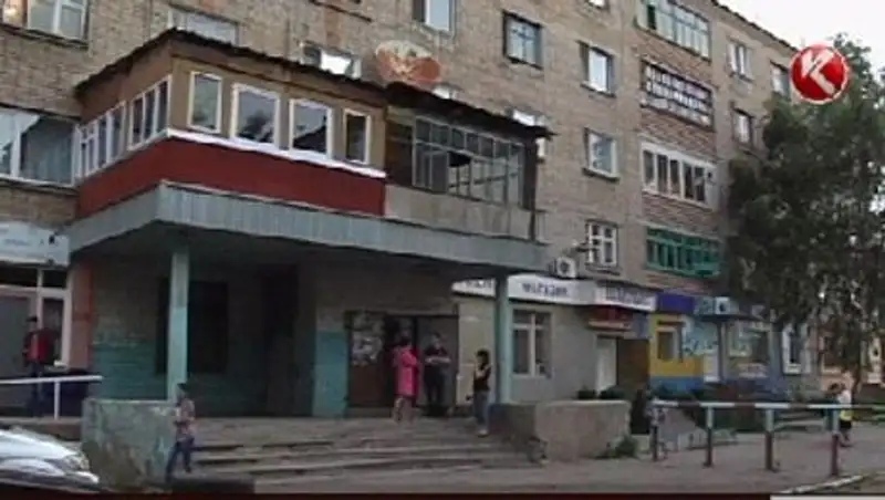 Жителей Петропавловска вернули в дом, где все трескается и рушится