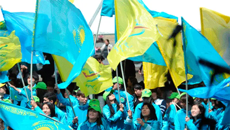 Как казахстанцы поздравили Первого Президента страны с победой