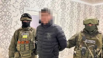 Задержаны члены ОПГ, занимавшейся контрабандой и незаконной миграцией на границе с Узбекистаном, фото - Новости Zakon.kz от 30.11.2022 07:37