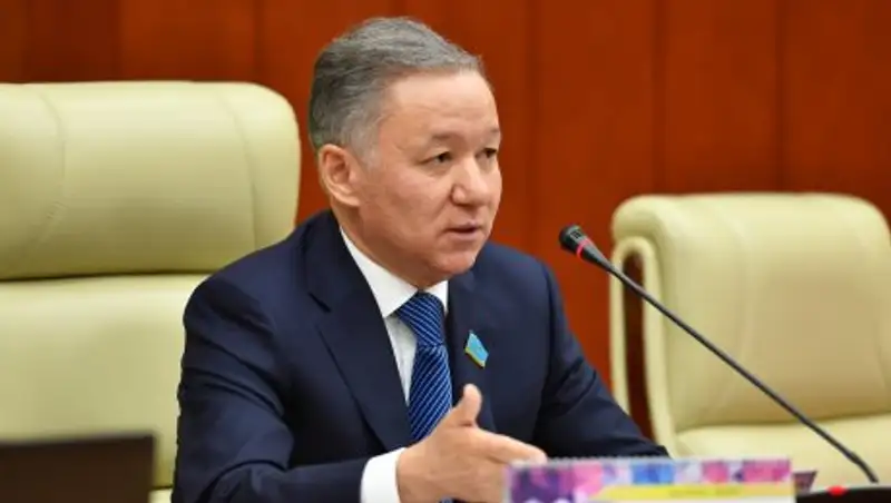 Нигматулин предложил ввести общественников в дисциплинарные комиссии адвокатов