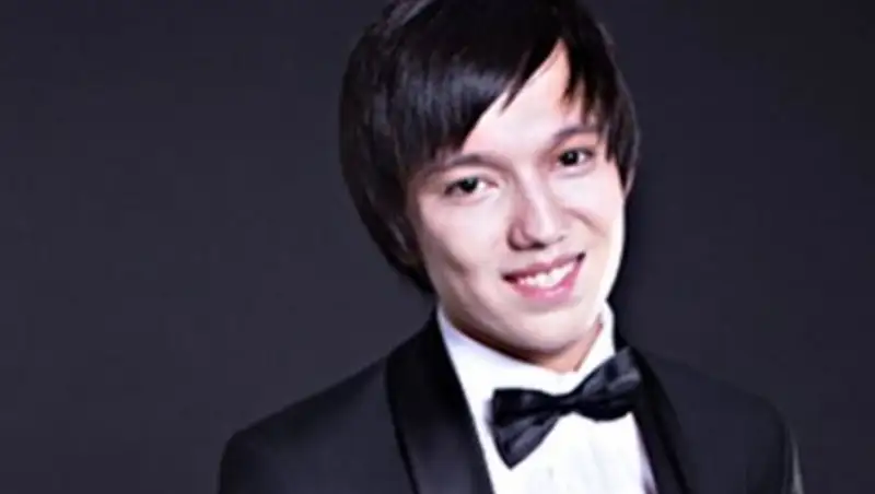 Певец Димаш Кудайберген примет участие в китайском реалити-шоу