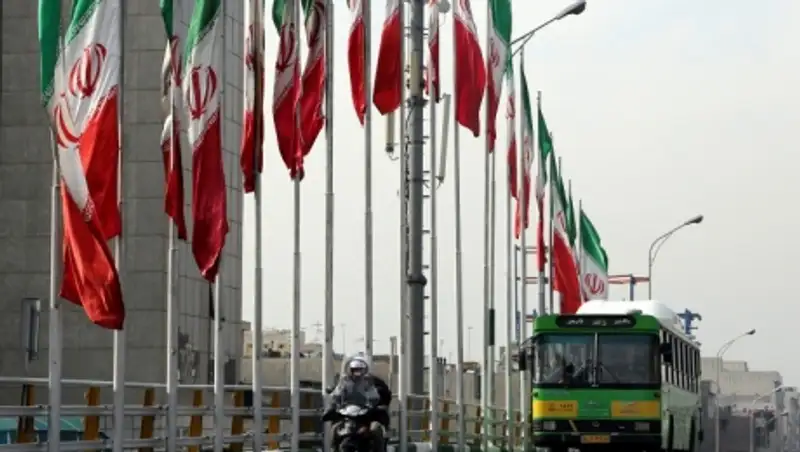 ЕС продлил "заморозку" санкции против Ирана на 7 дней