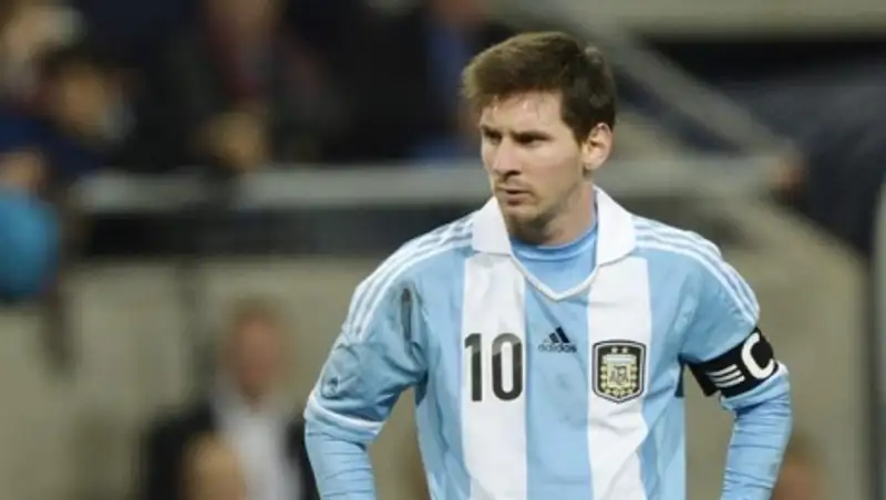 Хосе Мануэль Понсе: "Кубок Америки может закончиться для Месси переломом ноги"