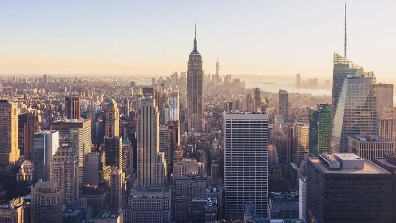 В Нью-Йорке объявлен режим ЧС из-за мигрантов