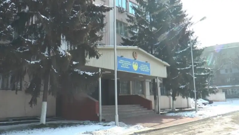 Группа автозеркальных воров разоблачена в Алматы