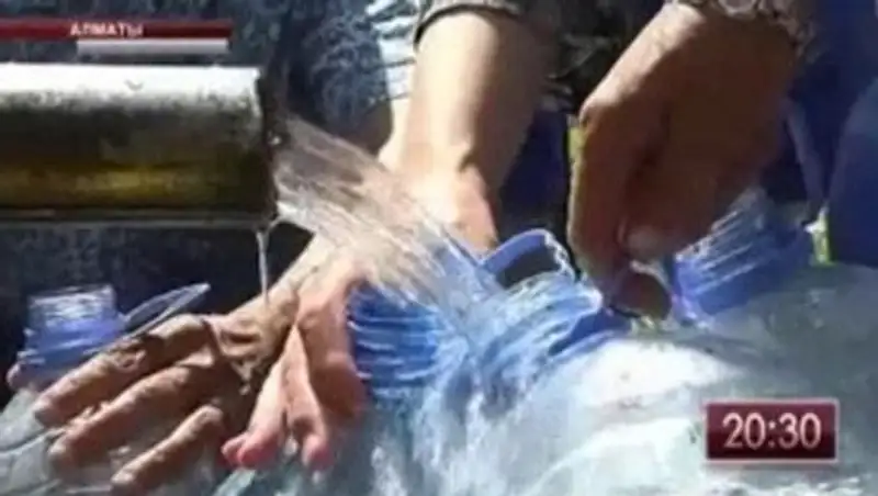 В разгар летней жары более тысячи алматинцев остались без холодной воды