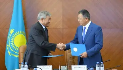 Пресс-служба акима Туркестанской области, фото - Новости Zakon.kz от 28.06.2018 16:04