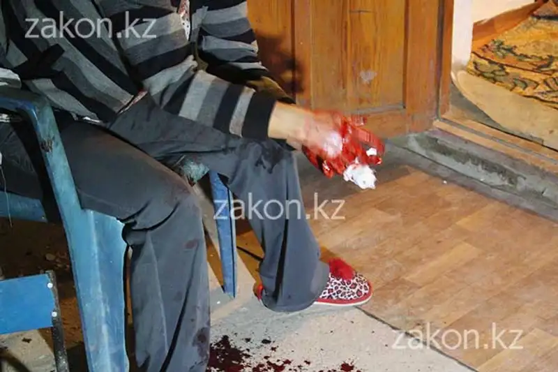 В Алматы 20-летний молодой человек в пьяной ссоре зарезал старшего брата (фото) В Алматы 20-летний молодой человек в пьяной ссоре зарезал старшего брата (фото), фото - Новости Zakon.kz от 07.11.2013 16:38