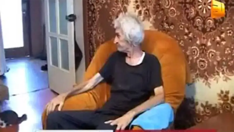 В Актау мужчина, больной раком, умирает от голода