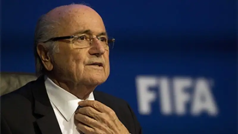Блаттер отказался покидать пост президента ФИФА