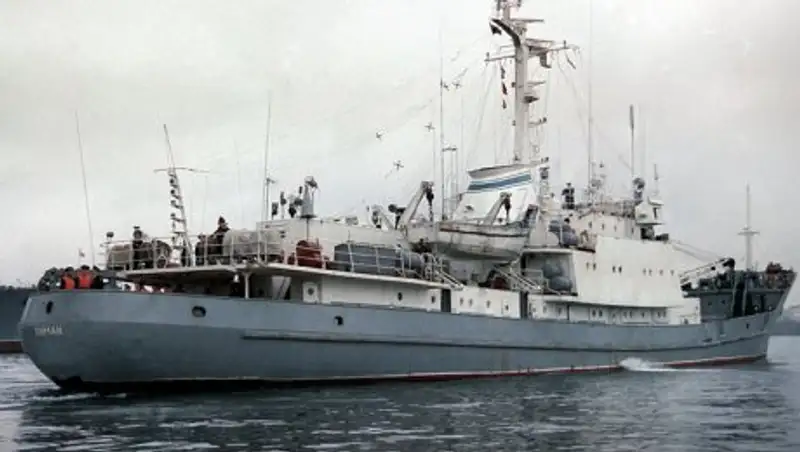 Корабль Черноморского флота столкнулся в Черном море с судном "Ашот-7"  