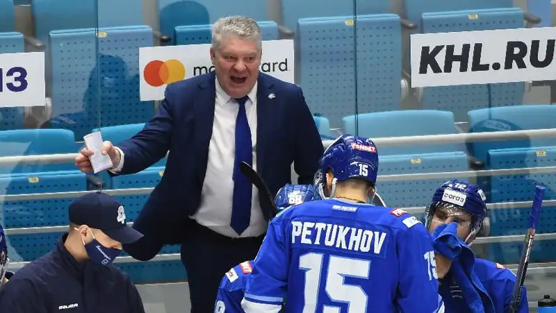 Хоккей КХЛ Тренер Барыса, фото - Новости Zakon.kz от 12.01.2022 11:32
