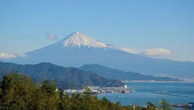 метеорит, поиски, фото - Новости Zakon.kz от 17.12.2021 06:43