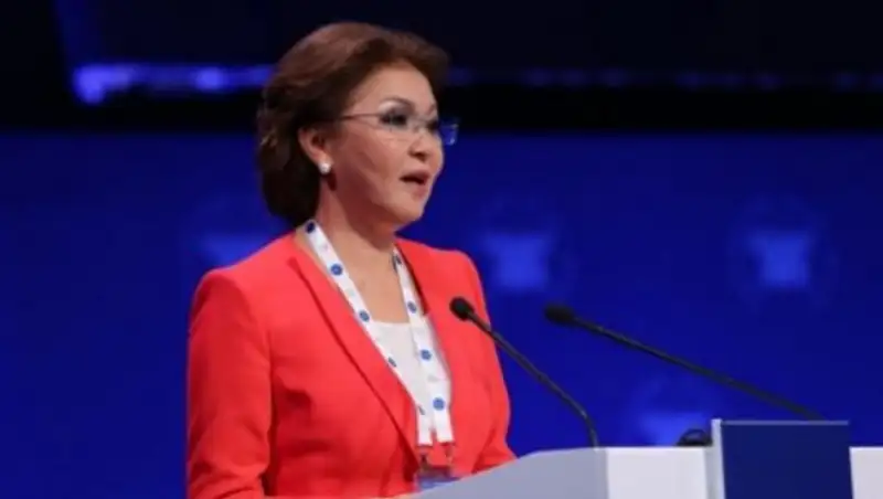 Дарига Назарбаева поздравила с наступающим праздником Ораза Айт