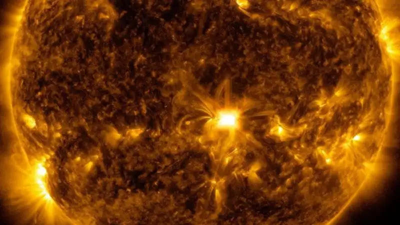 Магнитная буря накроет Землю 26 января