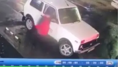 В Талдыкоргане мужчина приставал к 12-летней девочке, фото - Новости Zakon.kz от 18.11.2022 12:41