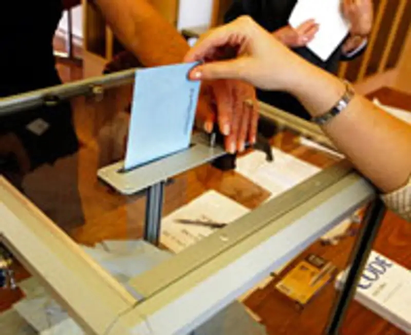 ЦИК утвердила текст избирательного бюллетеня, фото - Новости Zakon.kz от 21.12.2011 21:54