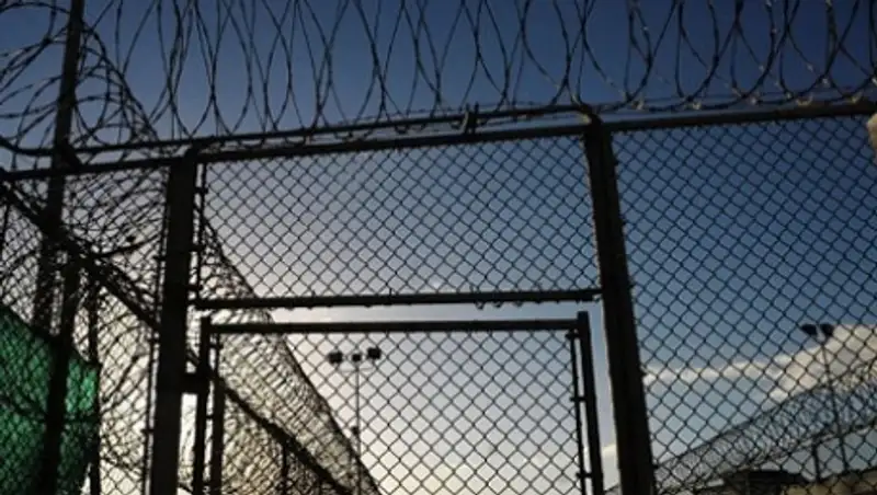 В Атырауской области врачу, из-за которой умер ребенок, лишь ограничили свободу на год